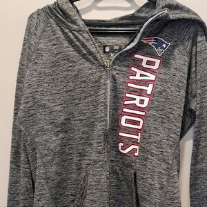 NFL Women's Team Apparel in Black and Gray